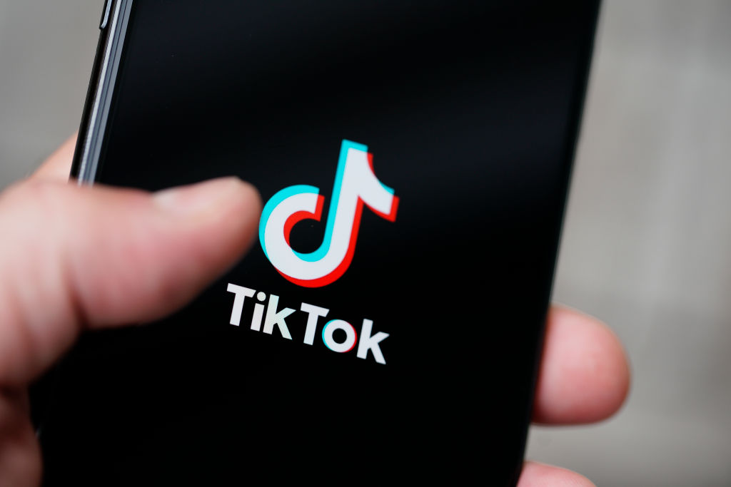 Buy Custom Tiktok Comments